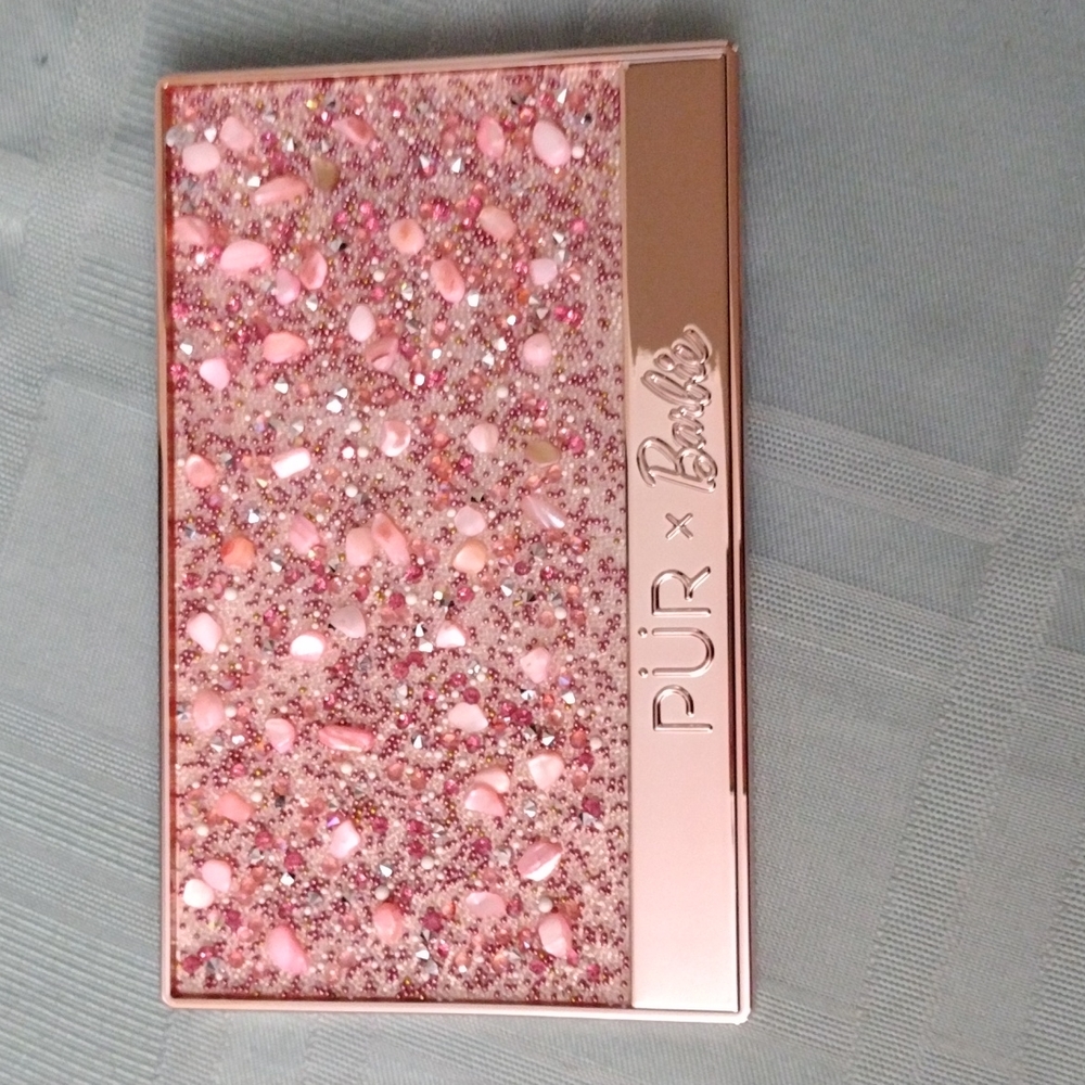 Pur x barbie eyeshadow palette